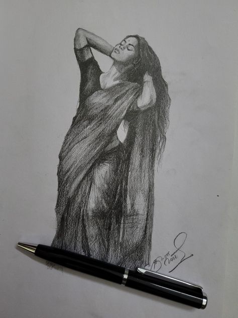 Indian women Woman In Saree Sketch, Skecting Ideas, Woman Pencil Sketch, Saree Sketch, Women Sketch, Yoga Drawing, Fashion Sketchbook Inspiration, Neck Art, Sketch Images