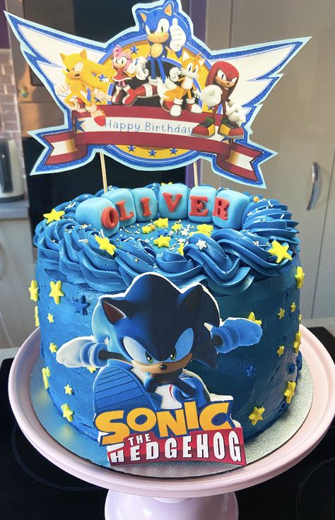 Sonic Buttercream Cake, Sonic Hedgehog Cake, Sonic Birthday Cake, Bolo Sonic, Buttercream Birthday Cake, Sonic Cake, Spiderman Birthday Cake, Hedgehog Cake, Sonic Hedgehog