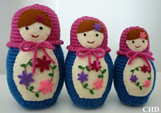 Ravelry: Russian Matryoshka Babushka Amigurumi Doll Trio pattern by Cait Harvey Matryoshka Doll Pattern, Dolls Crochet, Stacking Dolls, Knitting For Charity, Babushka Dolls, Russian Dolls, Russian Nesting Dolls, Matryoshka Doll, Russian Doll