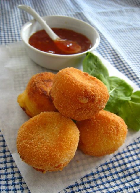 Cheese Croquettes, Croquettes Recipe, Bruges Belgium, Sweet Chilli Sauce, Recipe Blog, Sweet Chilli, Croquettes, My Travel, Roasted Veggies