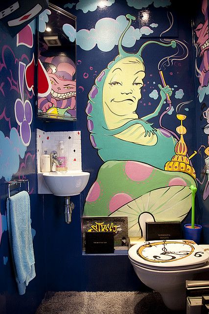 Alice In Wonderland Room, Themed Bathroom, Hippy Room, Chill Room, Alice In Wonderland Theme, Room Goals, Dream Rooms, Blue Walls, 인테리어 디자인