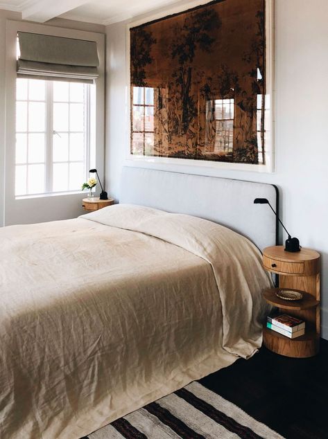 The Most Stylish and Serene Bedrooms of 2019 - NordicDesign Minimalism Living, Design Hall, Minimalist Dekor, Eclectic Bedroom, Plywood Furniture, Design Living Room, Decor Minimalist, Cheap Decor, Contemporary Bedroom