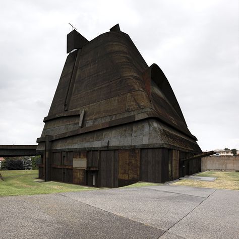 xavier-delory-eglise-saint-pierre-de-firminy-post-mortem-designboom-02 Harsh Architecture, Post Structuralism, Layered Architecture, Stone Construction, Building Inspiration, Monumental Architecture, Brutalism Architecture, Invisible Cities, Brutalist Buildings