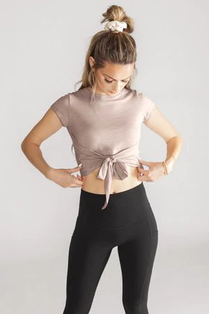 Crop Tops ��– POPFLEX Rich Outfits, Cassey Ho, Rose Taupe, Bra Models, Athleisure Wear, Cropped Tee, The Girl Who, Sport Wear, Yoga Clothes