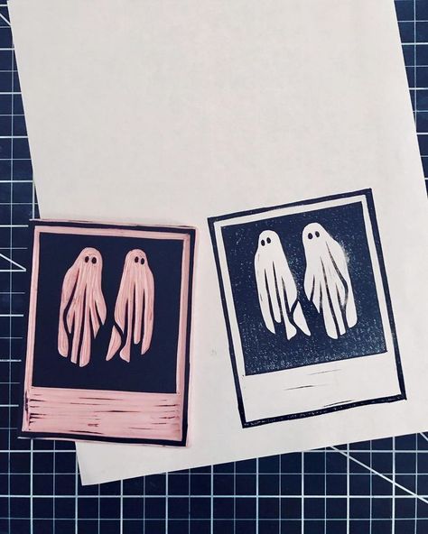 Beetlejuice Ghost, Print Making Designs, Eraser Stamp, Peach Print, Relief Printmaking, Linoleum Print, Linocut Printmaking, Lino Art, Lino Prints