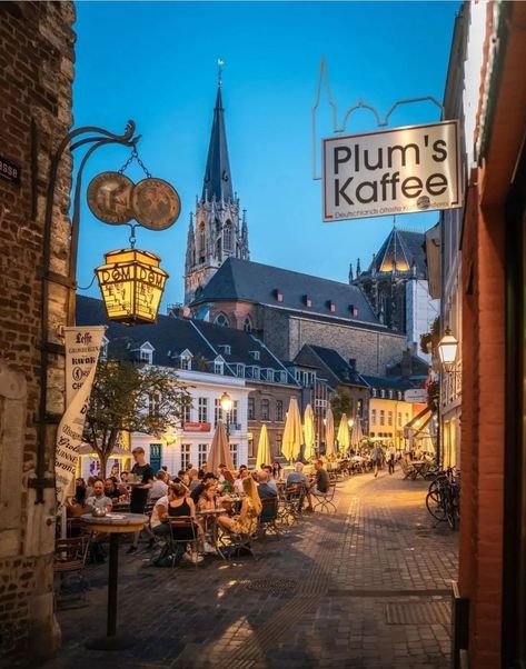 Independent Travel Agent, European Bucket List, Aachen Germany, Travel Mood, Germany Trip, Street Vibes, German Culture, 2024 Goals, German History