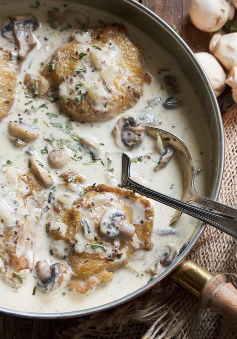 Chicken with Creamy Mushroom Sauce Cornstarch Chicken, Tarragon Sauce Recipes, Tarragon Recipes, Tarragon Sauce, Turkey Gravy From Drippings, Chicken With Mushrooms, Tarragon Chicken, Crispy Chicken Thighs, Favorite Recipes Chicken