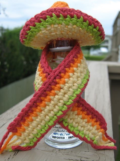 Louisiana Hot Sauce, Leaving Presents, Mexican Hat, Mexican Party Theme, Crochet Cactus, Tequila Bottles, Bottle Toppers, Crochet Food, Crochet Decoration