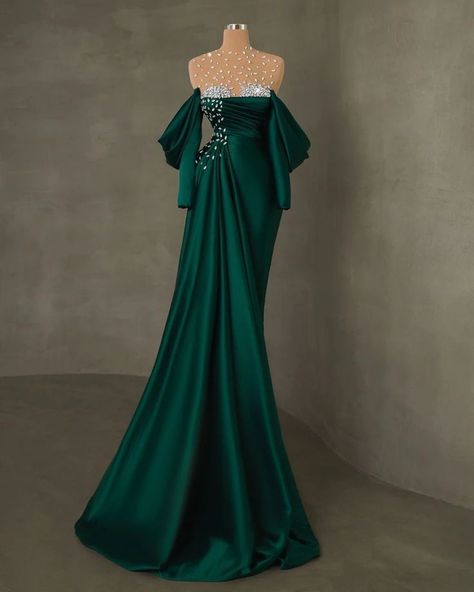 Dark Green Gown, Dress With Stones, Emerald Green Satin Dress, Inner Monster, Green Satin Dress, Green Gown, Prom Dress Inspiration, Dress Inspiration, Luxury Dress