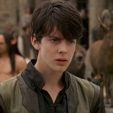 Edmund From Narnia, Edmond Narnia, Skander Keynes, Narnia Edmund, King Edmund, Edmund Narnia, Skandar Keynes, Narnia Cast, Narnia 3