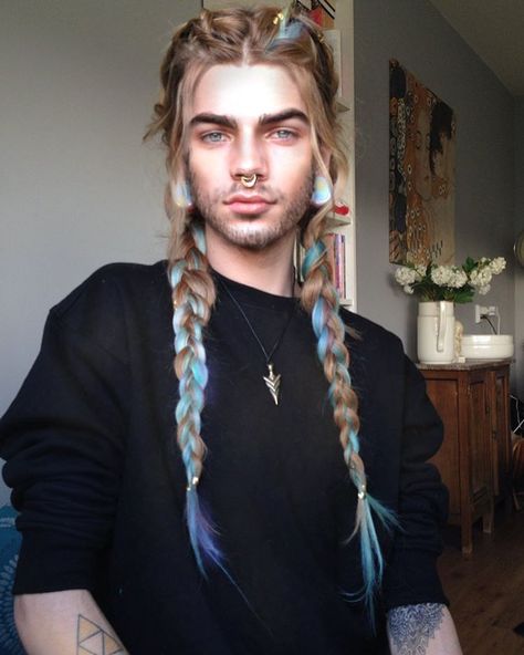 Nils Kuiper, Gamebirds, Braids Men, Viking Braids, Types Of Braids, Androgynous Fashion, Dutch Braid, Hair Reference, Grunge Hair