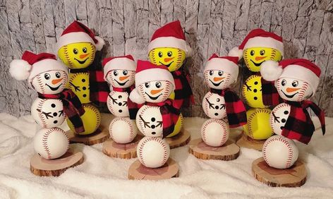 Softball Snowman Diy, Baseball Snowman Diy, Baseball Snowman, Baseball Banquet, Softball Christmas, Granny Square Pattern Free, Baseball Ideas, Baseball Christmas, Softball Stuff