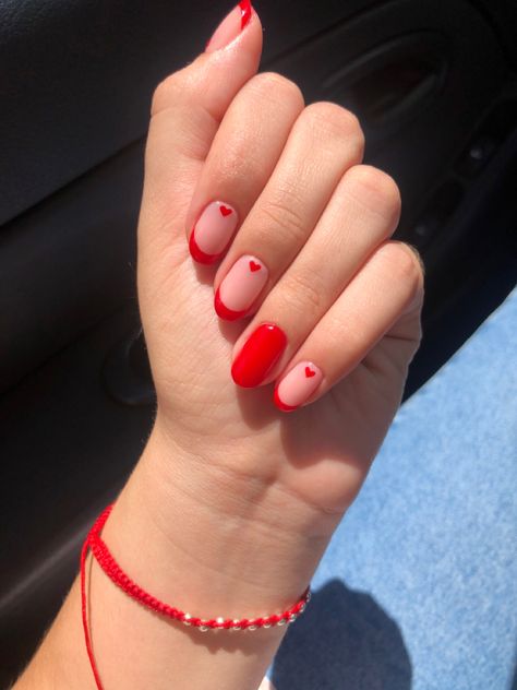 Classy Red Nails Short, Valentines Day Nails Natural, Short Manicure, Short Natural Nails, Star Core, Red Nail Art, Valentine Nails, Subtle Nails, Gel Mani