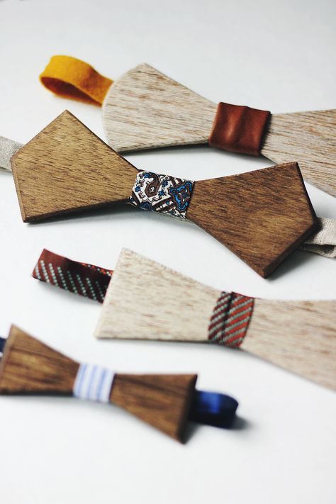 Wooden Fashion, Cnc Woodworking, Wooden Bow Tie, Astuces Diy, Wooden Bow, Wooden Accessories, Navidad Diy, Wood Crosses, Homemade Christmas Gifts