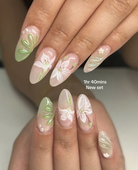 Nail Ideas 2025 Spring, Flower Design On Nails Simple, Nails With Lilies, Grunge Spring Nails, Lilly Nails Designs, Colourful Spring Nails, Gel X Nail Designs Purple, Water Lily Nail Art, Floral Prom Nails