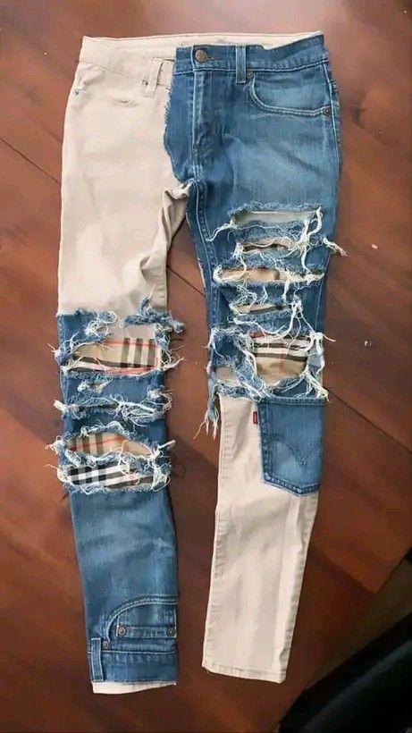 Diy Ripped Jeans Men, Stacked Denim Jeans Men, Men Custom Jeans, Stacked Jeans Men, Diy Ripped Jeans, Denim Diy Clothes, Female Streetwear, Festival Attire, Fly Outfit