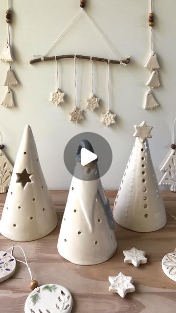 Handmade Pottery Christmas Trees, Pottery Advent Wreath, Christmas Decor Clay, Christmas Pottery Ideas, Christmas Pottery, Christmas Ceramics, Pottery Christmas, Ceramic Christmas Decorations, Diy Ceramic