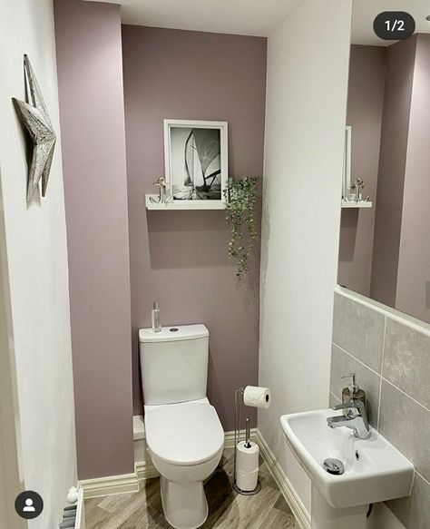 Small Wc Ideas Downstairs Loo, Lilac Bathroom, Cool Toilets, Small Downstairs Toilet, Bathroom Under Stairs, Very Small Bathroom, Toilet Room Decor, Wc Design, Modern Small Bathrooms