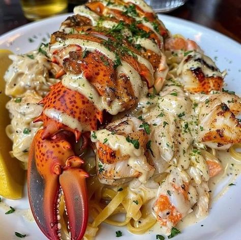 Brilliant Recipes | Cajun Lobster, Crab, and Salmon Alfredo 🍤 | Facebook Salmon Chunks, Salmon Alfredo, Lobster Pizza, Cooked Lobster, Seafood Gumbo Recipe, Lobster Tail, Seafood Gumbo, How To Cook Lobster, Fettuccine Pasta