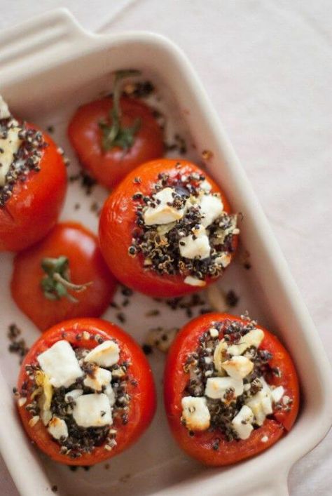 15 Tomato Recipes - Gimme Some Oven Quinoa Ideas, Stuffed Tomatoes, Quinoa Recipes, Healthy Side Dishes, How To Cook Quinoa, I Love Food, Quinoa, Love Food, Feta