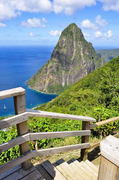 Pitons St Lucia, St Lucia Resorts, Tour Around The World, Inclusive Resorts, St Lucia, Nature Trail, All Inclusive Resorts, Unesco World Heritage, Unesco World Heritage Site