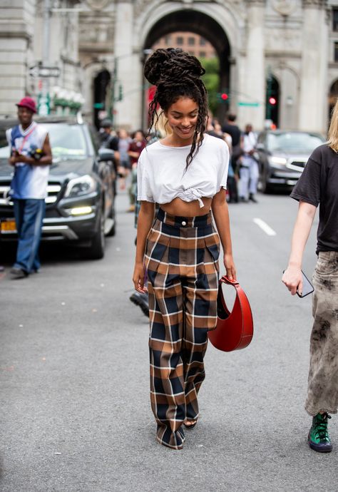 Sharon Alexie, Look Hip Hop, Looks Hip Hop, Street Style New York, Nyfw Street Style, Trending Fashion Outfits, Fashion People, Basic Outfits, Looks Style