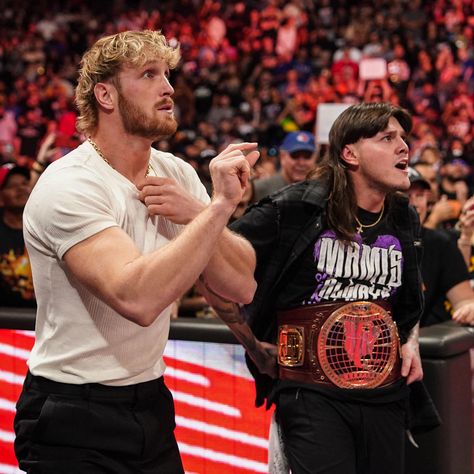 #loganpaul #dominikmysterio #thejudgementday #judgementday #wwe #wweraw #raw Logan Paul Wwe, Dominik Mysterio, Raw Photo, Logan Paul, Wwe Wrestlers, Ufc, Follow Me On Instagram, Wwe, Follow Me