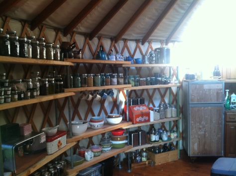 yurt shelves - because I want to spend a week in one! Yurt Kitchen Ideas, Yurt Decor, Yurt Kitchen, Yurt Inspiration, Tent Kitchen, Yurt Ideas, Yurt Life, Yurt Interior, Cob Homes