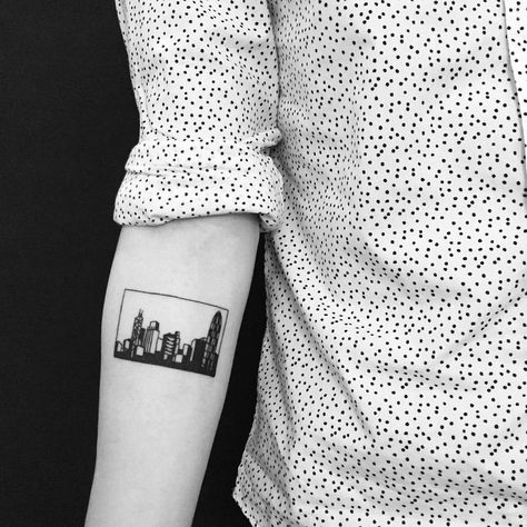 Hongkong Skyline, Kong Tattoo, Hong Kong Tattoo, Skyline Tattoo, Places To Get Tattoos, White Ink Tattoo, Cool Arm Tattoos, Sketch Tattoo Design, Line Art Tattoos