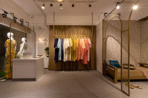 Boutique Design: Fusion of Indian Traditional Elements With  Contemporary Touch | Interior Muse - The Architects Diary Indian Boutique Interior, Boutique Interior Design Indian, Small Boutique Interior Design, Small Boutique Interior, Botique Interiors, Boutique Photos, Interior Design Indian, Retail Store Interior Design, Clothing Store Interior