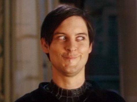 Peter parker spiderman meme face Face Meme, Ang Lee, Life Of Pi, Kit Harington, Clint Barton, Bruce Banner, Flirting Moves, Flirting Memes, Can't Stop Laughing