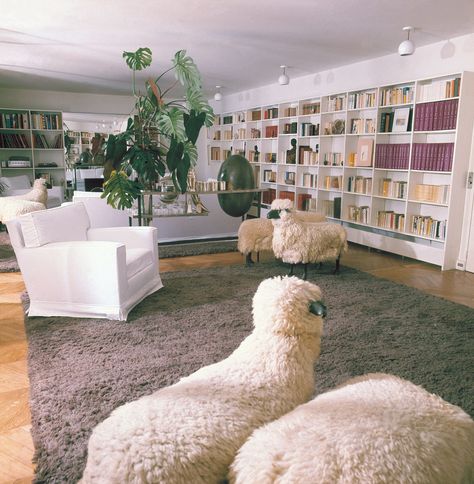 Why Every Designer Loves Lalanne‘s Sheep Sculptures Photos | Architectural Digest Full Wall Bookcase, Paris Library, Herd Of Sheep, Wall Bookcase, Balloon Dog Sculpture, Cozy Furniture, Barn Renovation, Dog Sculpture, Architectural Digest