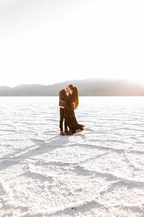 Badwater Basin, Sunset Elopement, Bonneville Salt Flats, Salt Flats, Desert Wedding, California Travel, Engagement Pictures, Travel Bucket List, Elopement