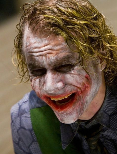 Heath Ledger Smile, Heath Ledger Tattoo, Joker Ledger, Joker 2008, The Dark Knight 2008, Portrait Tattoo Sleeve, Joker Heath Ledger, Joker Heath, Creepy Photos