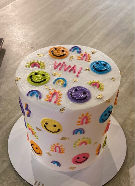 Birthday Cake Ideas For 11 Year Girl, Birthday Cakes For 11 Year Girl, Sprinkle Cakes, Taylor Swift Birthday, Sixteenth Birthday, Creative Birthday Cakes, Sprinkle Cake, Bday Girl, Cute Birthday Cakes