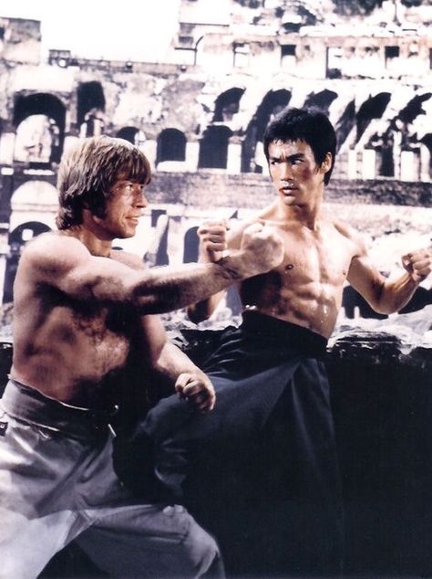 Bruce with Chuck Norris, Way of the Dragon. Bruce Lee Chuck Norris, Bruce Lee Movies, Bruce Lee Pictures, Way Of The Dragon, Bruce Lee Martial Arts, Bruce Lee Quotes, Bruce Lee Photos, Jeet Kune Do, Martial Arts Movies