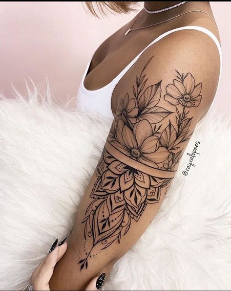 #bodyart #tattoo #art #tattoos #ink #inked #tattooartist #tattooed #tattooart #tattoolife #instatattoo #artist #piercing #inkedup #bodypaint #photooftheday #bodypainting #instagood #instaart #tattooing #tattooist #bodypiercing #body #tat #love #tatted #tatts #makeup #tats #photography Tato Mandala, Arm Sleeve Tattoos For Women, Bauch Tattoos, Tato Lengan, Hip Tattoos Women, Leg Tattoos Women, Dope Tattoos For Women, Shoulder Tattoos For Women, Stylist Tattoos