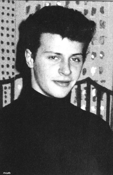 The Beatles. Pete Best at the Star Club in Hamburg, Germany 13 April 1962. The Beatles Early Days, Pete Best Beatles, Pete Best, Early Beatles, The Quarrymen, Beatles Fans, Teddy Boys, Gender Envy, The Fab Four