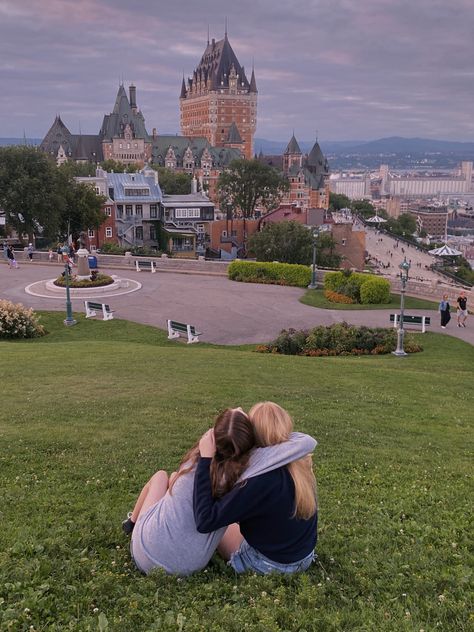 Quebec, Canada, Aesthetic, Summer Victoria Canada Outfits, Canadian Culture Aesthetic, Summer In Canada Aesthetic, Quebec City Aesthetic Summer, Montreal Canada Aesthetic Summer, Rich Canadian Aesthetic, Quebec City Summer Outfits, Montreal Canada Outfits, Quebec Aesthetic Summer