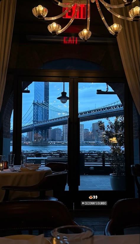 Nyc Restaurants Aesthetic, Nyc Restaurant Aesthetic, Nyc Rooftop Aesthetic, Brooklyn Aesthetic, Dinner In Nyc, New York Restaurants, Ny Life, Nyc Baby, Empire State Of Mind