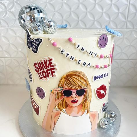 A back-to-back feature of a @TaylorSwift cake. It's incredible! I adore every detail of this cake! Outstanding work, @_themadbatter! 👏🎂  Swifties, what's your take? 🌟  . . . #TaylorSwiftCake #CakeArtistry #CreativeBaking #taylorswift #taylornation #icingsheets #trendycake #edibleimagecaketopper #edibleimagecaketoppers #edibleimage #edibleimages #cakedecorator #cakedecorating #cakedecoratorsofinstagram #edibleprints #edibleprint #edibleprintcakes Taylor Swift Cake Ideas Birthday 12, Eras Tour Cake Ideas, Swiftie Cake Ideas, Taylor Swift Eras Cake Ideas, Taylor Swift Birthday Party Cake, Simple Taylor Swift Cake, Taylor Swift B Day Cake, Easy Taylor Swift Cake, Swiftie Birthday Cake