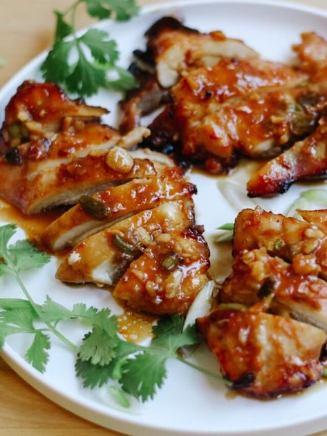 Garlic Miso Chicken Garlic Miso Chicken, Miso Glazed Chicken, Miso Chicken Thighs, Garlic Miso Chicken Recipe, Miso Chicken Recipe, Soy Garlic Chicken, Miso Chicken, Hoisin Chicken, Honey Sesame Chicken