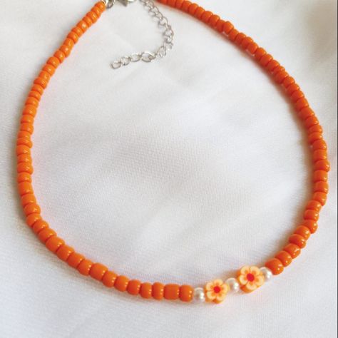 Simple beaded chocker 🧡🌼🧡
Summer vibes 🥰handmade with love 😍😍 Orange Choker, Beaded Orange, Seed Bead Projects, Orange Necklace, Bead Projects, Beaded Necklaces, Bead Crafts, Beaded Chain, Seed Bead