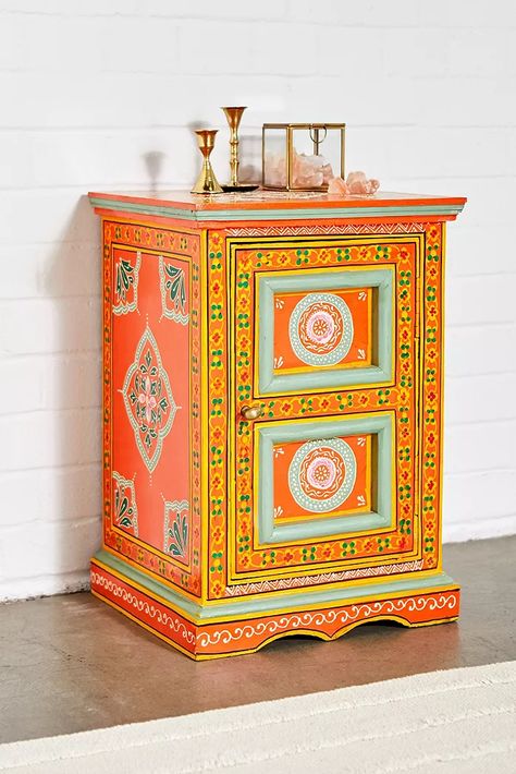 Hand Painted Bedside Table, Indian Side Table, Diwali Home Decor, Painted Bedside Tables, Nightstand Table, Daybed Cushion, Rooms Design, Home Decor Table, Indian Flowers