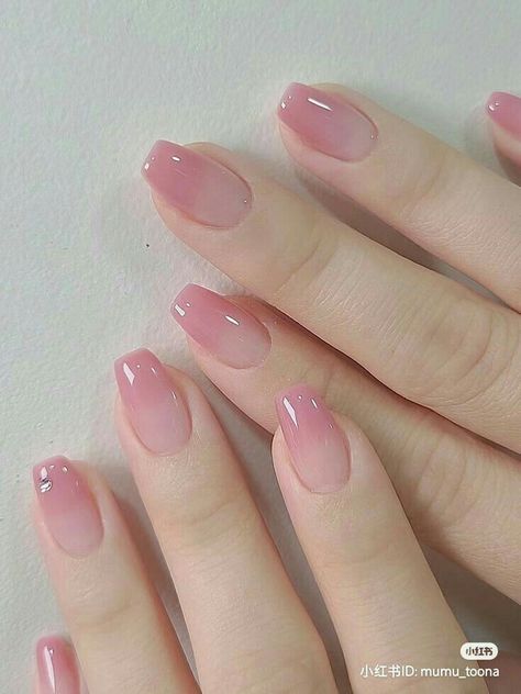 Cute Simple Nails Pink, Simple Pink Nails Short, Pink Nail Ideas Short, Rounded Acrylic Nails, Nails Collection, Fake Nails Designs, Peach Nails, Acrylic Toe Nails, Nail Trend