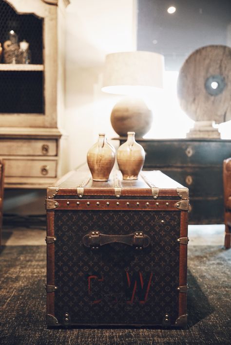 Louis Vuitton Steamer Trunk, Steamer Trunk Coffee Table, Unusual Coffee Tables, Trunk Coffee Table, Dream House Inspiration, Trunk Table, Coffee Table Trunk, Steamer Trunk, Old Bricks