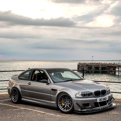 Shawn Burfoot on Instagram: “Waiting for the amazing sunset - which never came 😂😂. . Build sponsored by @psiddy81 PSDesigns . #psdesigns #nurburgring #nurburgringnow…” Bmw E46 Sedan, E46 Sedan, E46 Coupe, Bmw Interior, Serie Bmw, Bmw Girl, Bmw Art, Dream Cars Bmw, E46 M3