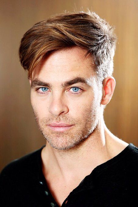 Chris Pine Hair, Cris Pine, Steve Trevor, Candy Man, Fashionable Men, Pine Nut, Chris Pine, Celebrities Male, Haircuts For Men