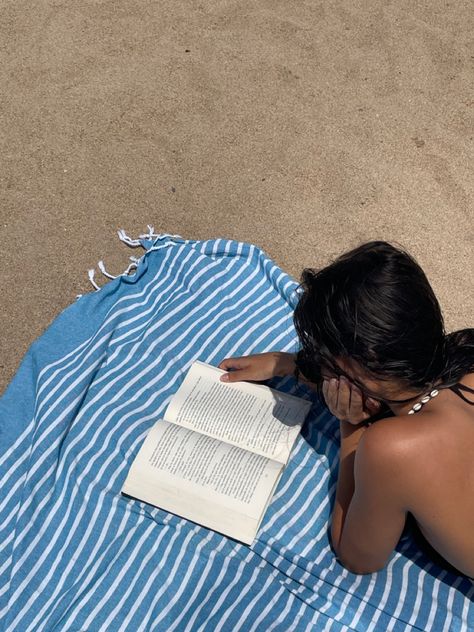 Relaxing Beach Aesthetic, Beach Reads Aesthetic, Reading At Beach Aesthetic, Beach Reading Aesthetic, Sunbathing Aesthetic, Beach Read Aesthetic, Vacation Photo Dump, Reading On The Beach, Beach Book