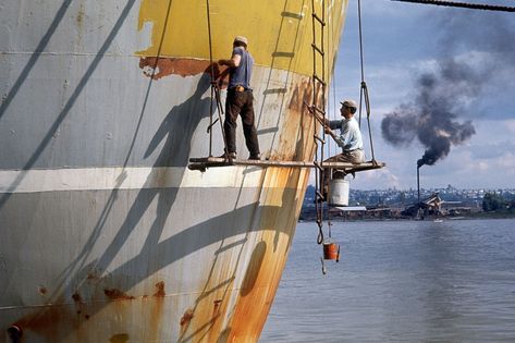 Pioneer Fred Herzog's delicious colour street photographs of 1950s & '60s Vancouver | Creative Boom Fred Herzog, Vancouver Art Gallery, Saul Leiter, Walker Evans, Robert Frank, William Eggleston, Multiple Exposure, Still Photography, Photographs Of People